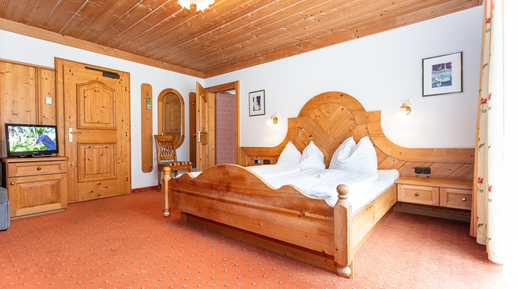 Zimmer und Unterkünfte im Landhotel Rohregger Neukirchen